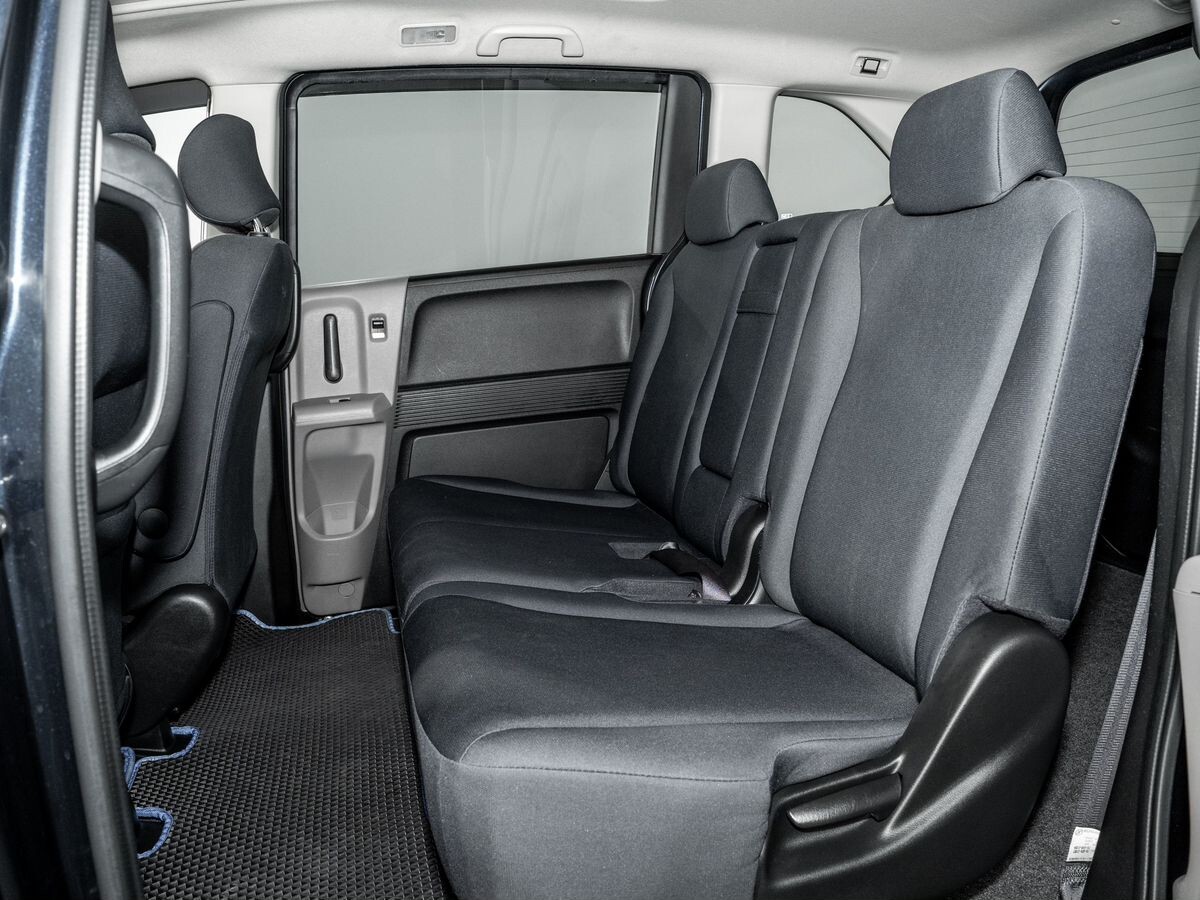 Honda Freed 2009 - фото автомобиля