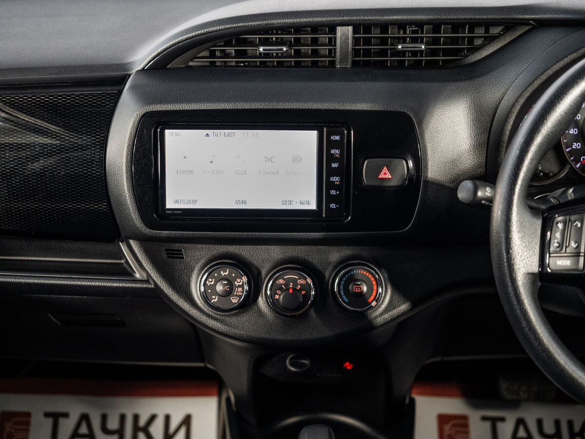 Toyota Vitz 2019 - фото автомобиля