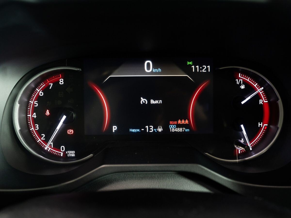 Toyota RAV4 2020 - фото автомобиля