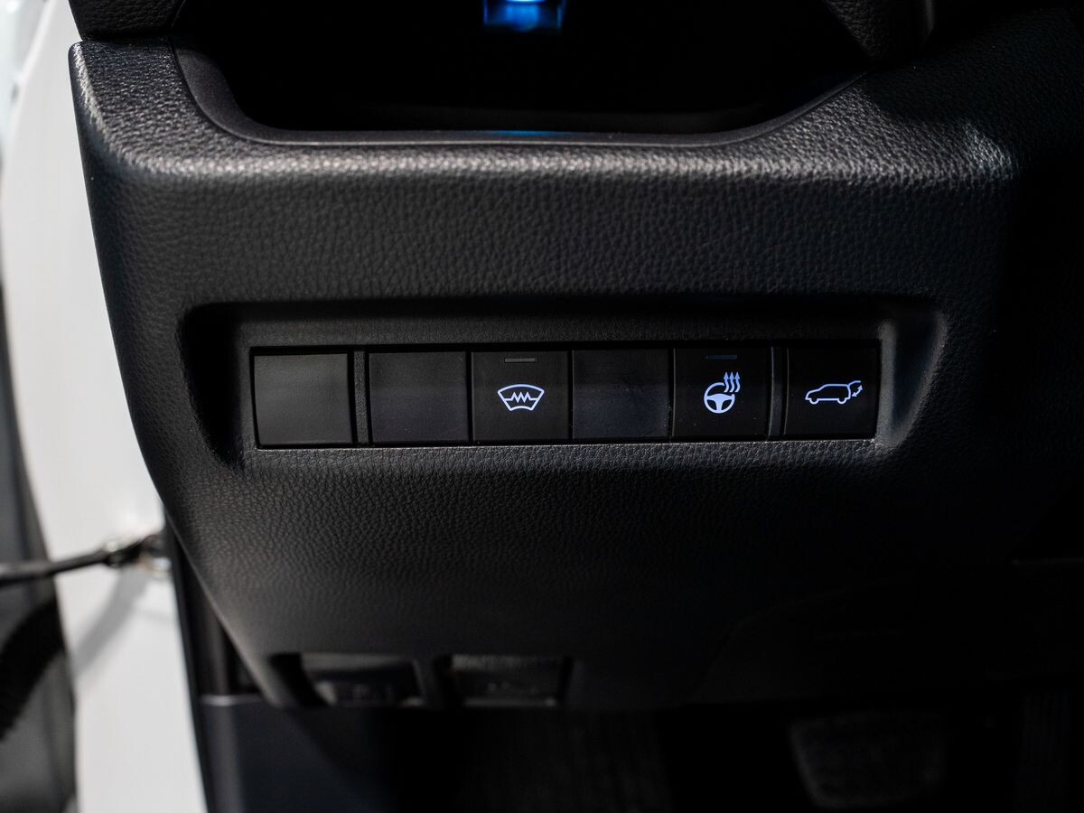 Toyota RAV4 2020 - фото автомобиля