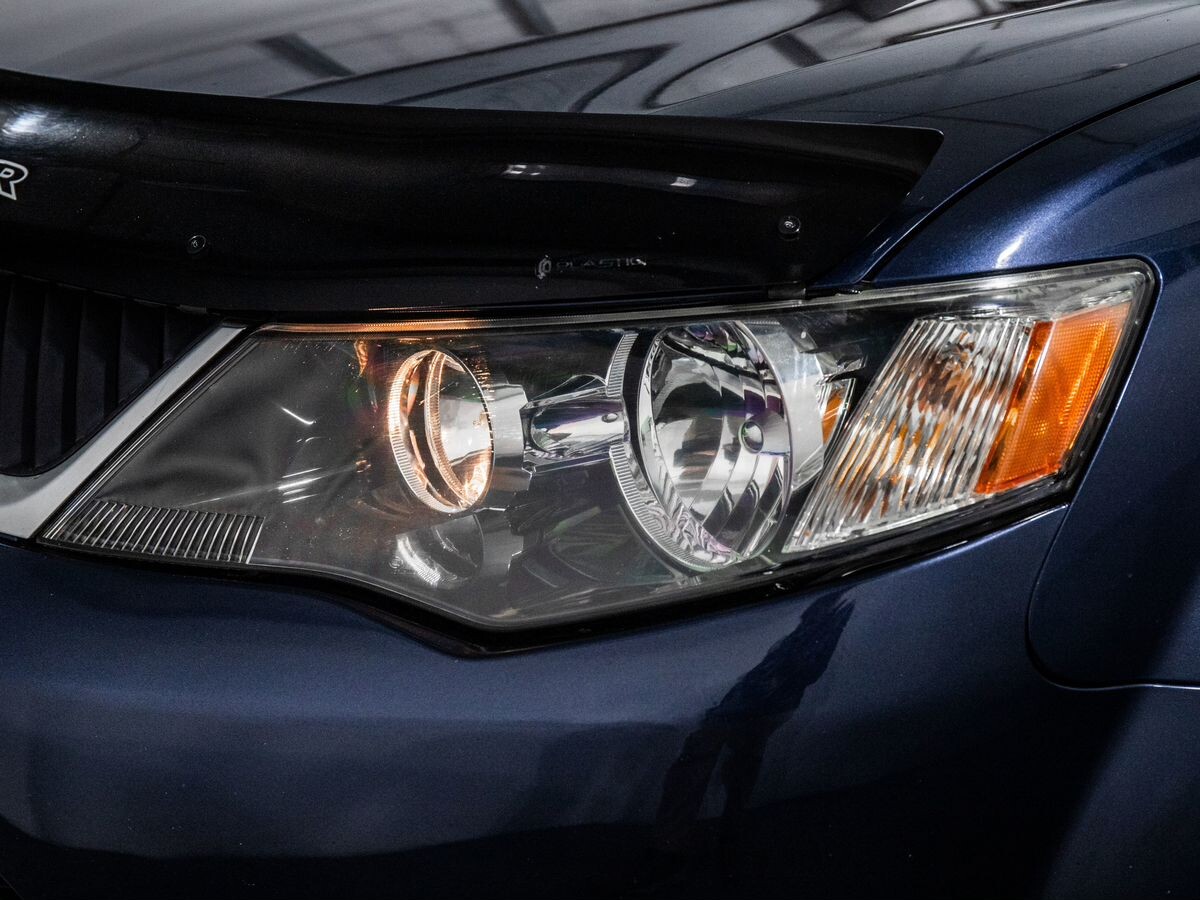 Mitsubishi Outlander 2008 - фото автомобиля