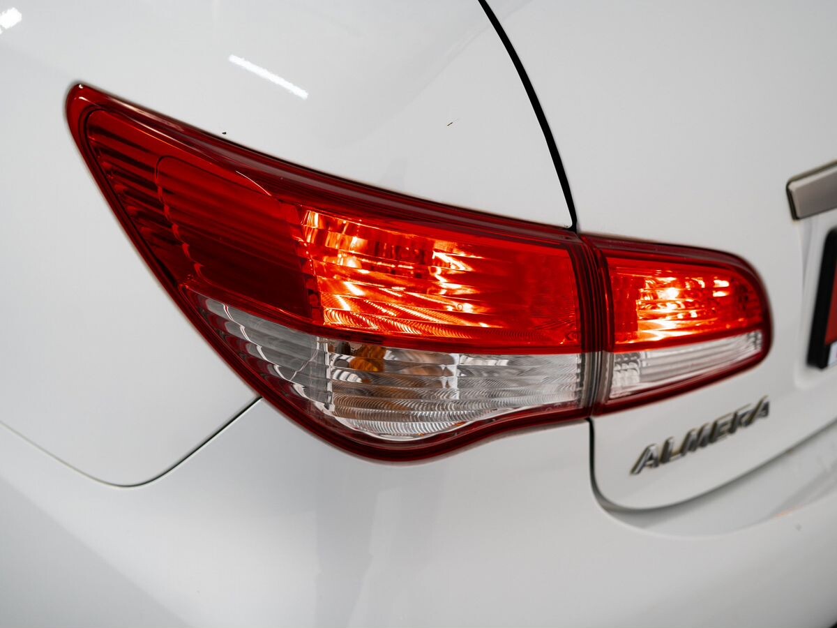 Nissan Almera 2014 - фото автомобиля