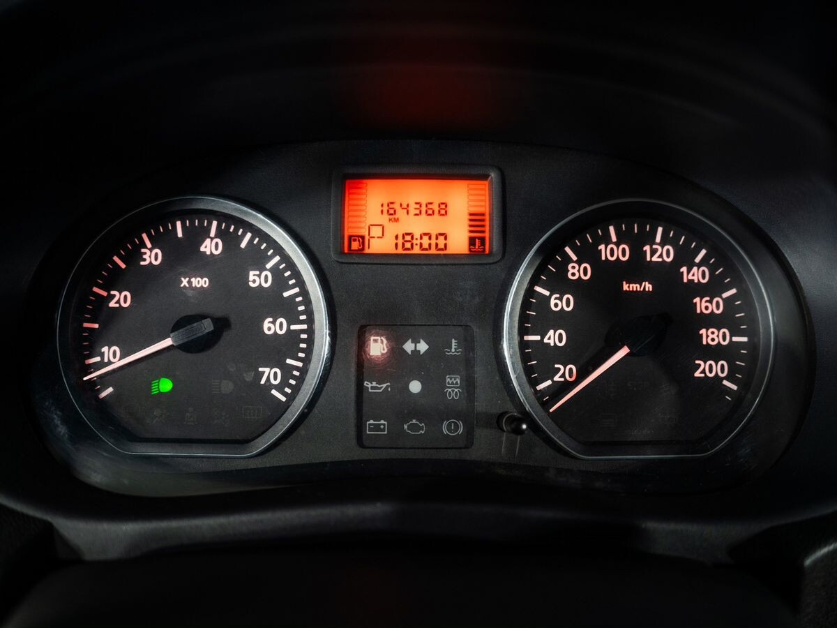 Nissan Almera 2014 - фото автомобиля