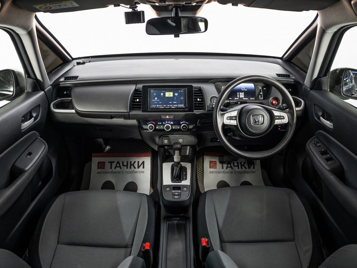 Honda Fit 2020 - фото автомобиля