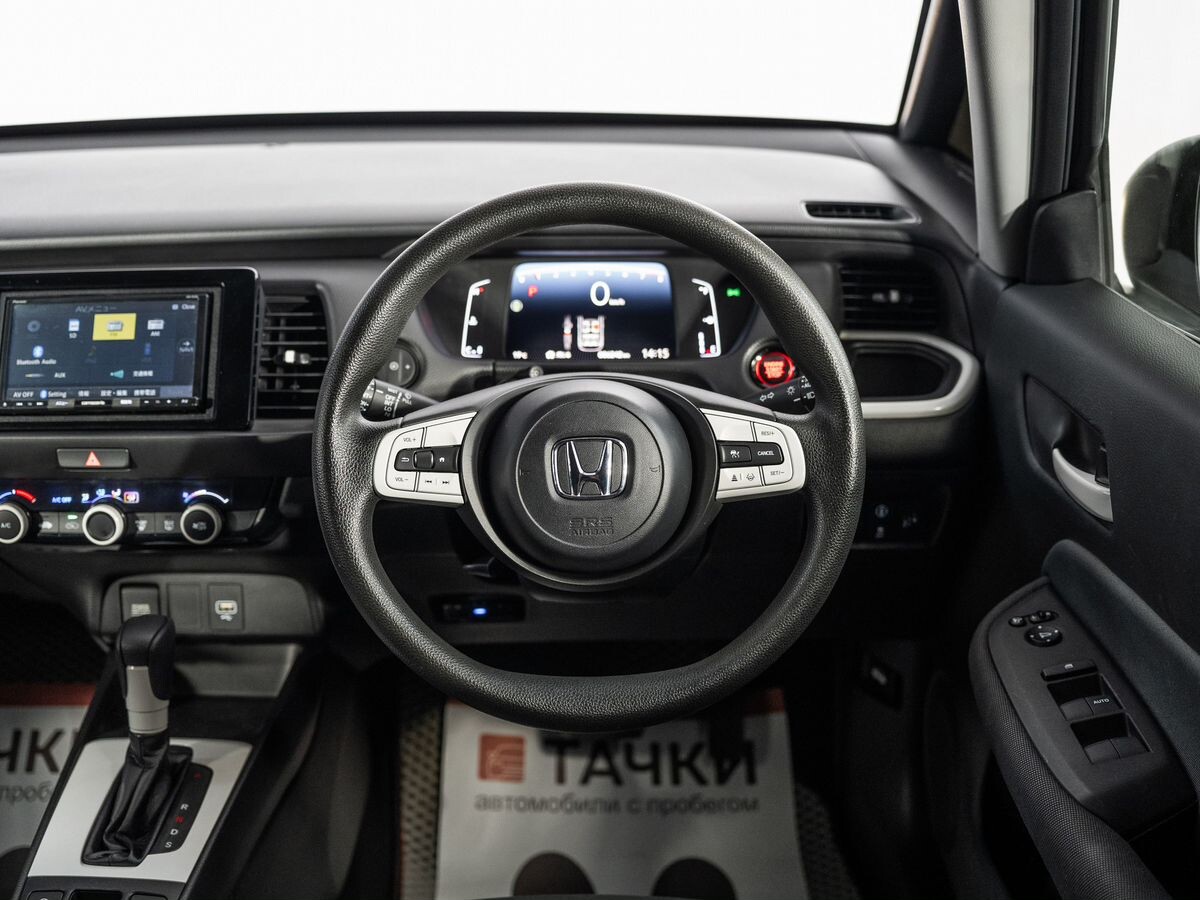 Honda Fit 2020 - фото автомобиля