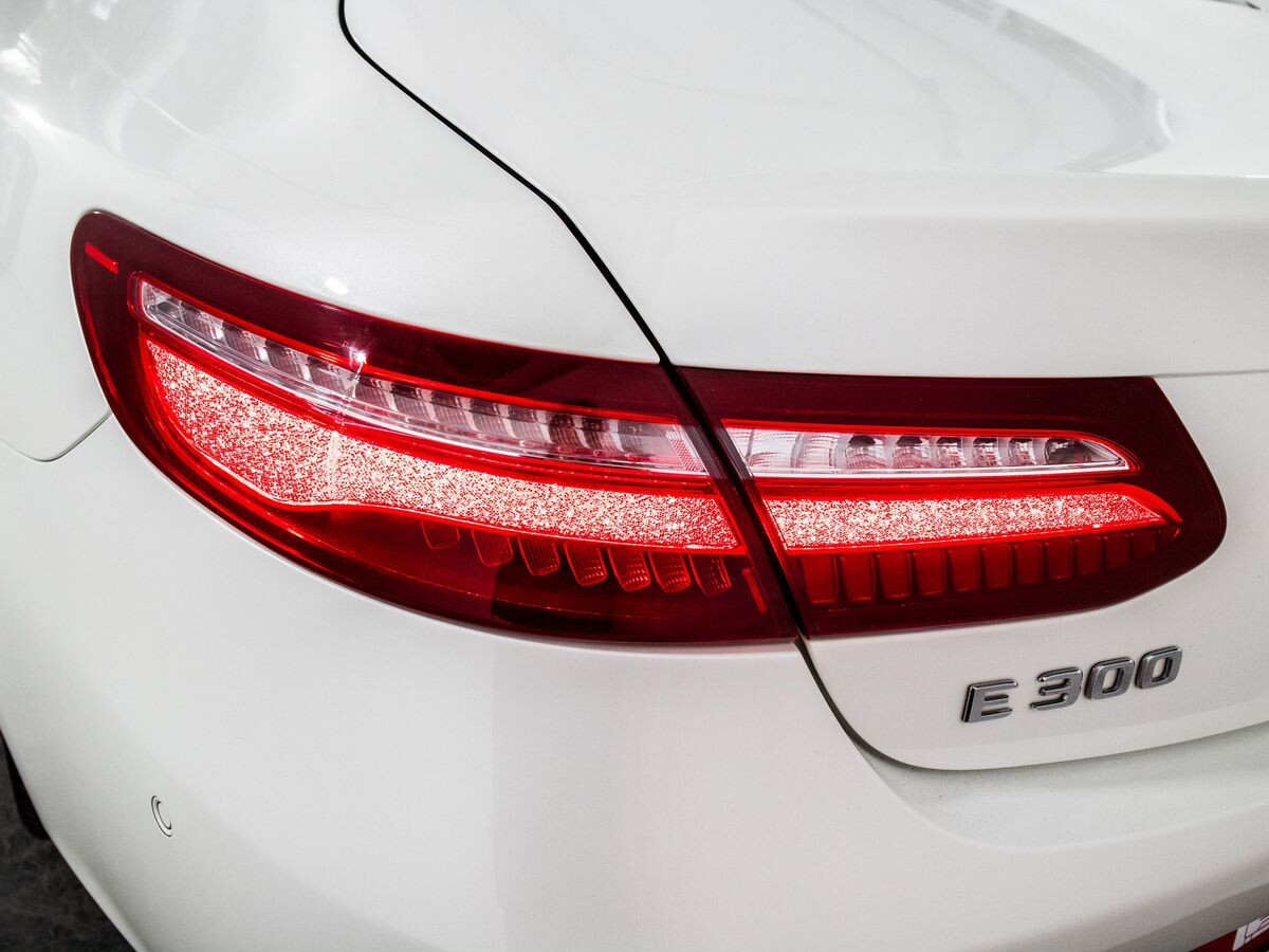 Mercedes-Benz E-Класс 2017 - фото автомобиля