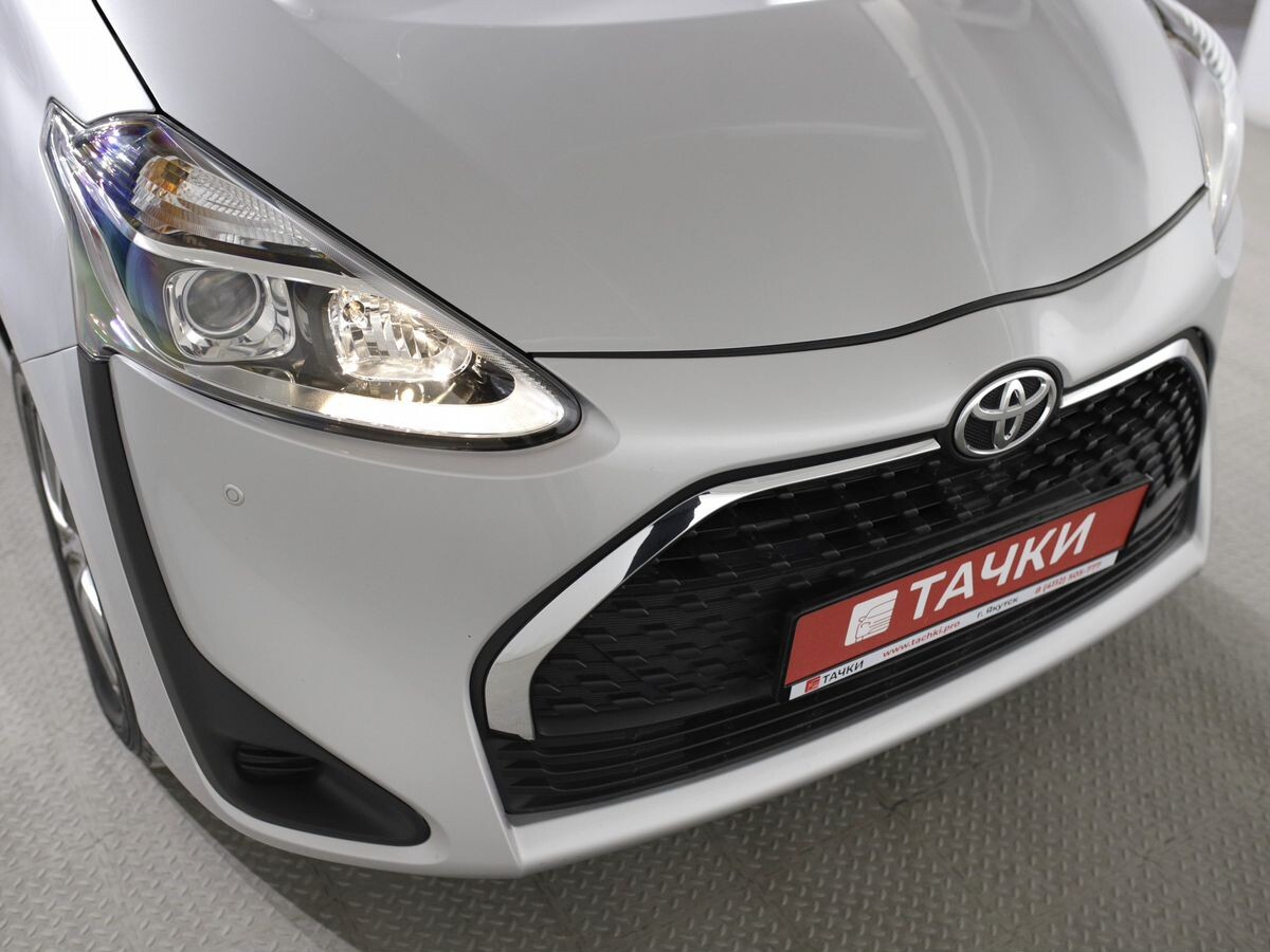 Toyota Sienta 2019 - фото автомобиля