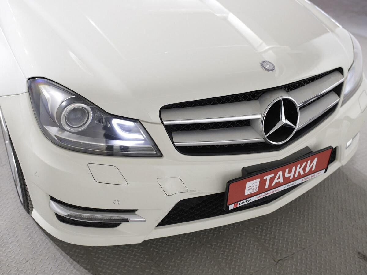 Mercedes-Benz C-Класс 2012 - фото автомобиля