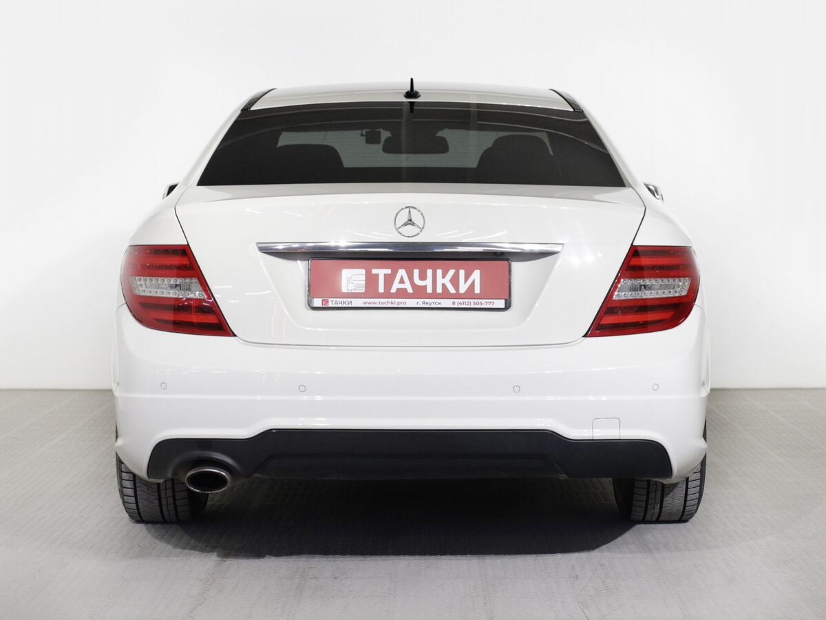 Mercedes-Benz C-Класс 2012 - фото автомобиля