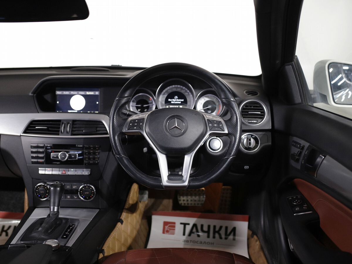Mercedes-Benz C-Класс 2012 - фото автомобиля