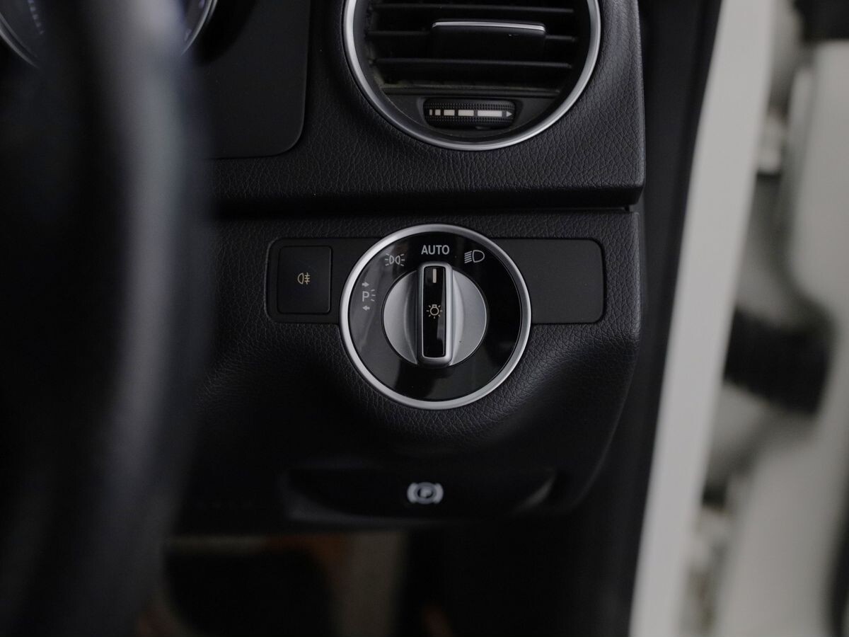 Mercedes-Benz C-Класс 2012 - фото автомобиля