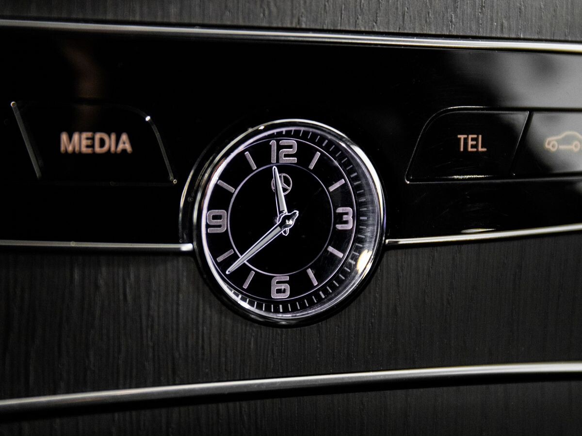 Mercedes-Benz C-Класс 2019 - фото автомобиля