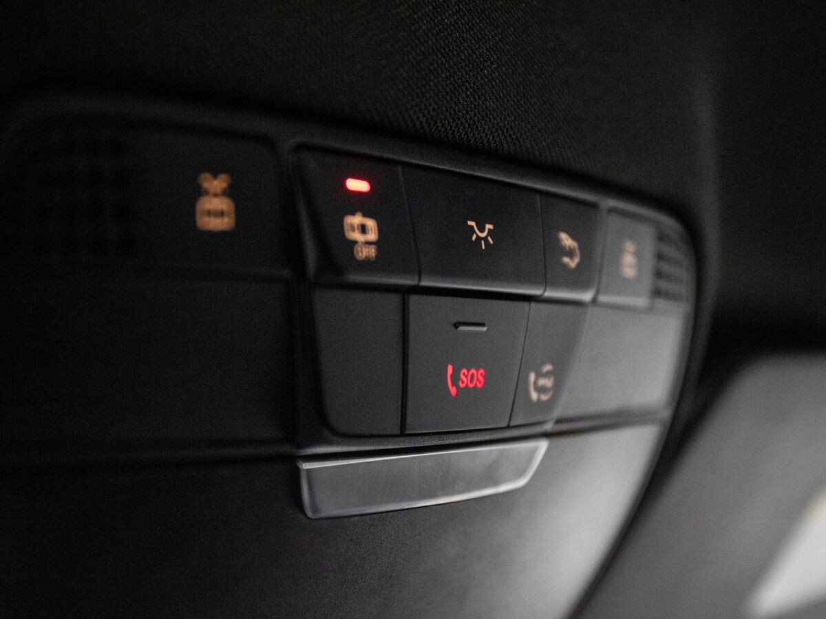 Mercedes-Benz C-Класс 2019 - фото автомобиля