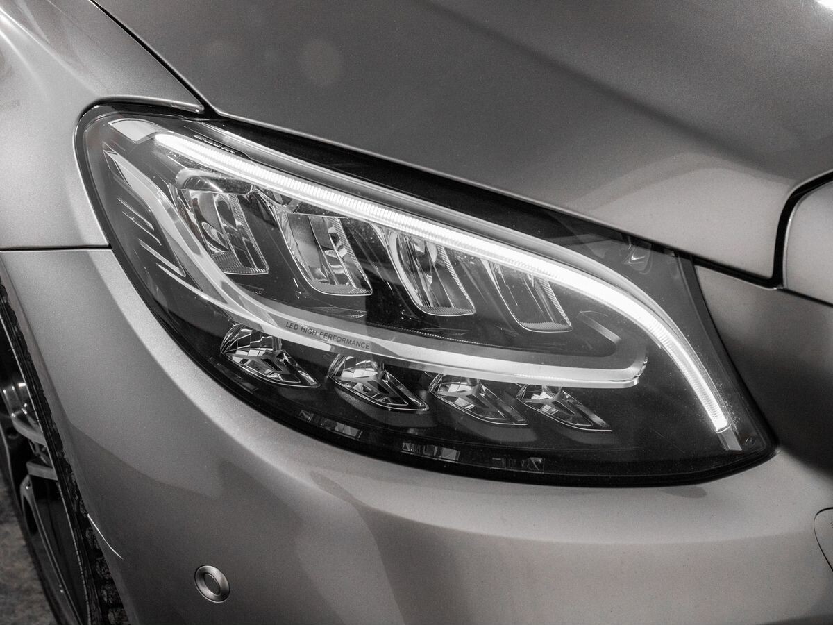 Mercedes-Benz C-Класс 2019 - фото автомобиля