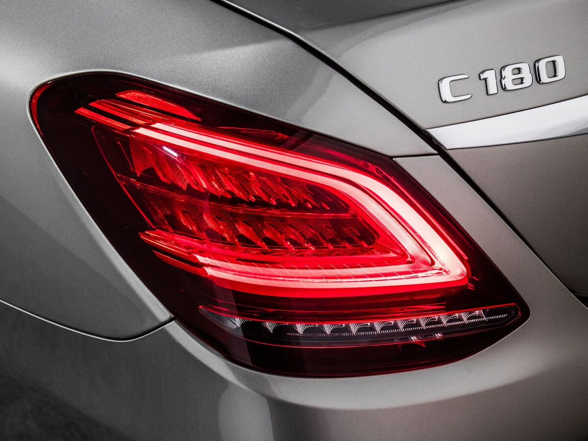 Mercedes-Benz C-Класс 2019 - фото автомобиля