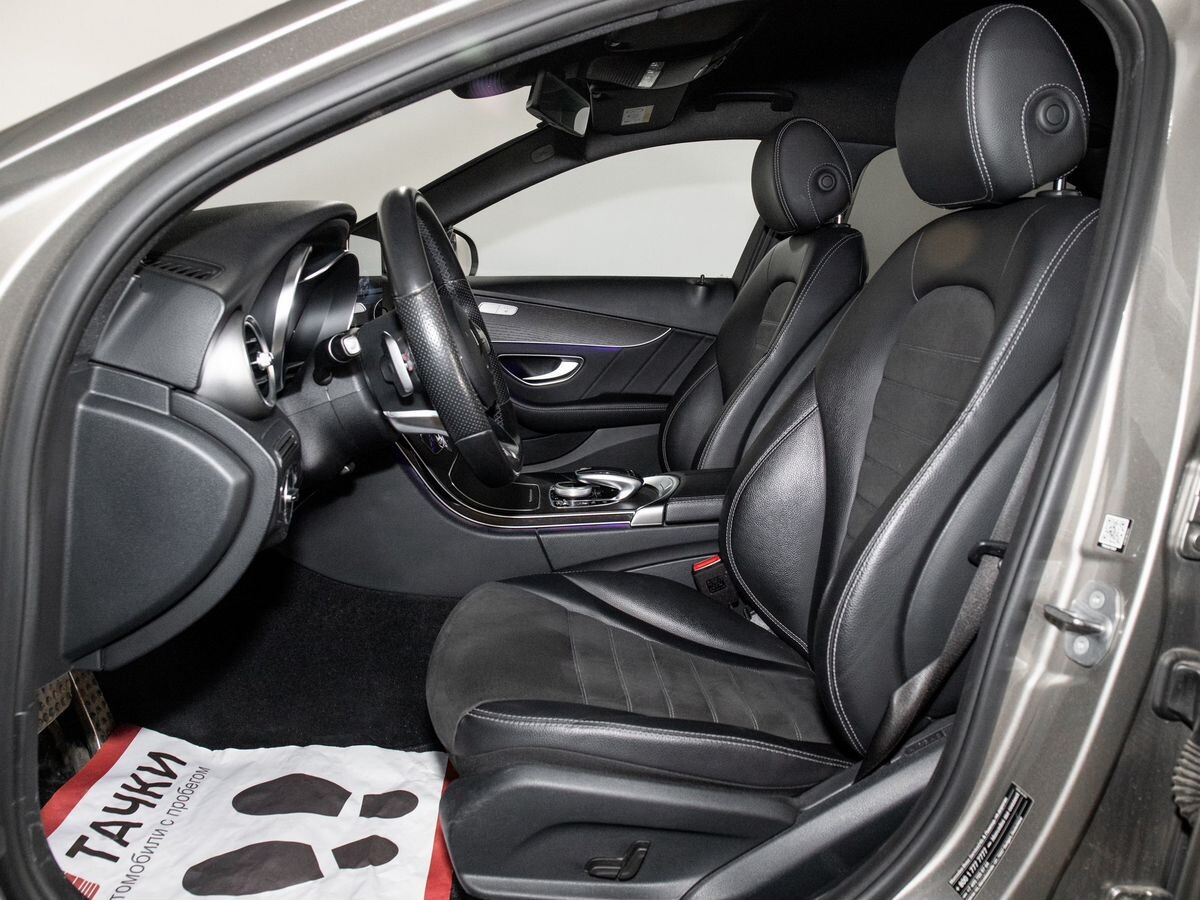 Mercedes-Benz C-Класс 2019 - фото автомобиля