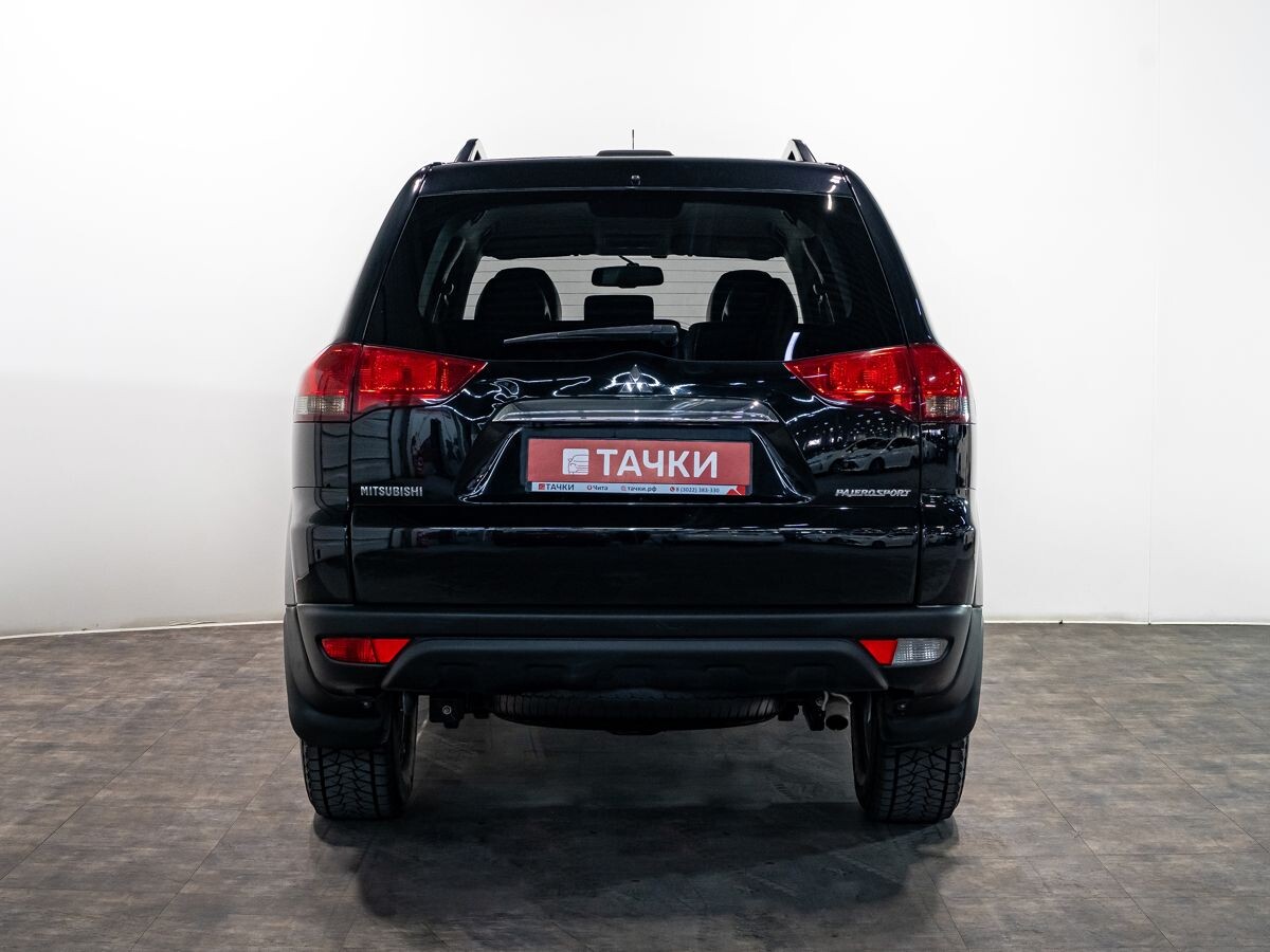 Mitsubishi Pajero Sport 2014 - фото автомобиля