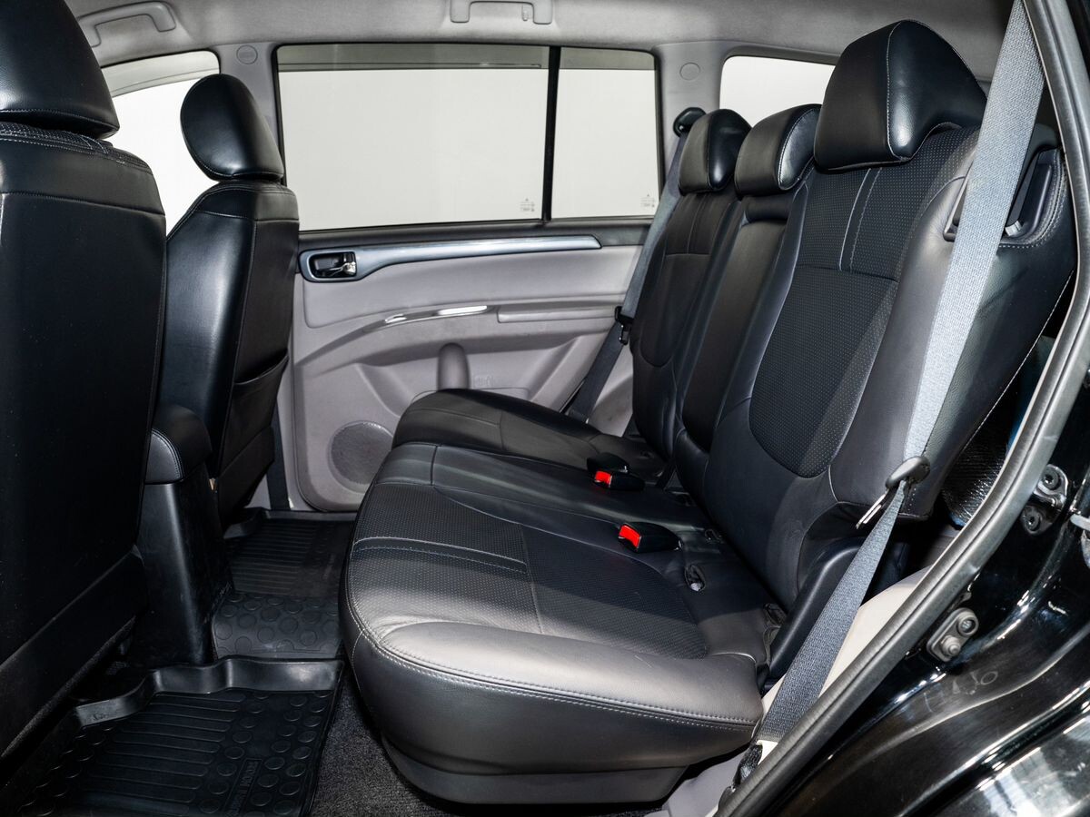 Mitsubishi Pajero Sport 2014 - фото автомобиля