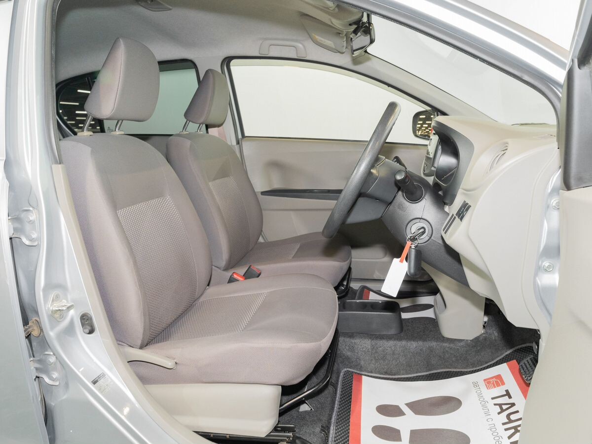 Daihatsu Mira e:S 2015 - фото автомобиля