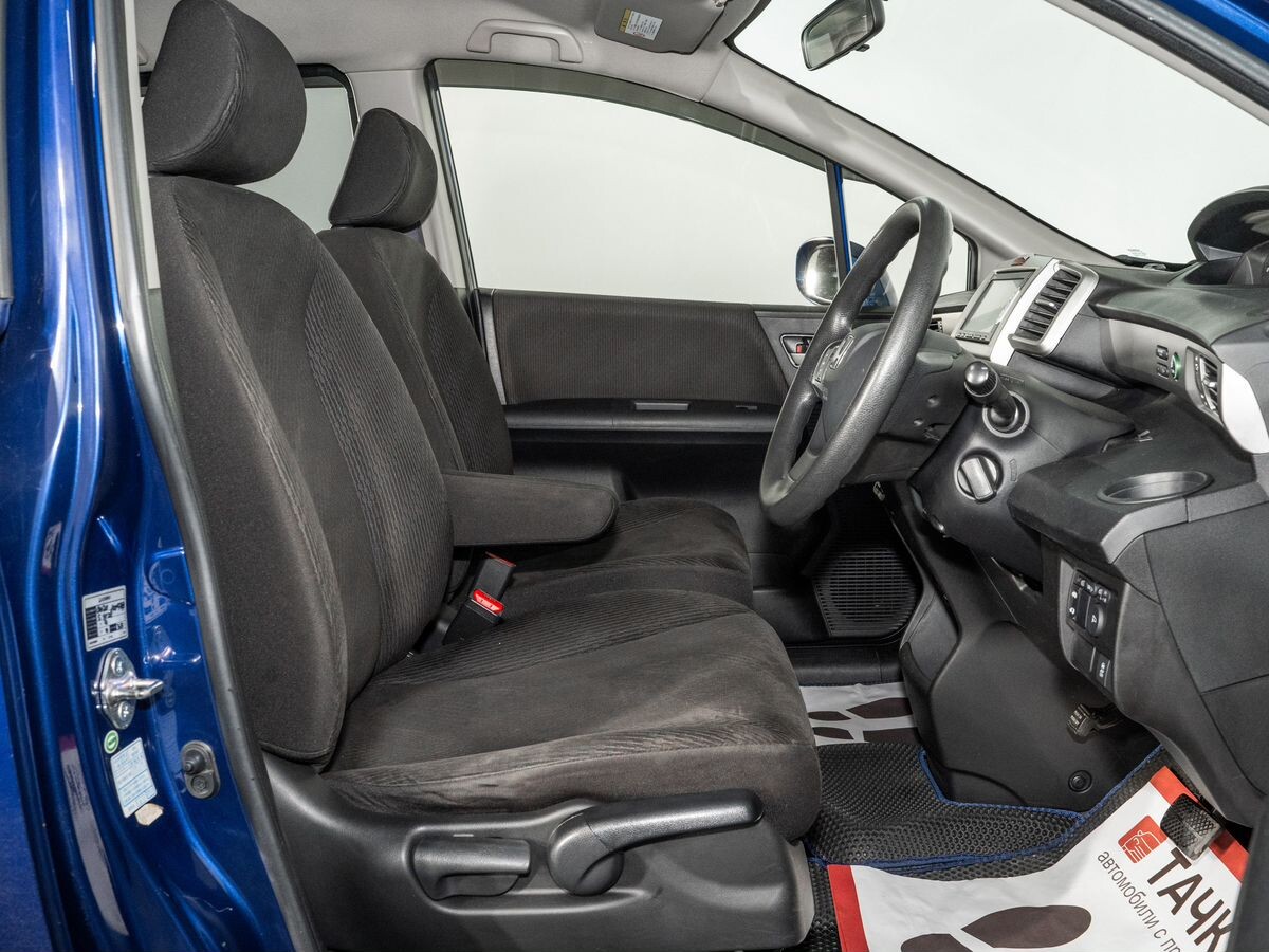 Honda Freed 2014 - фото автомобиля