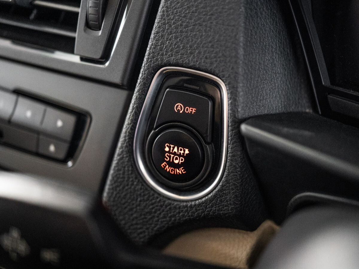 BMW 1 серии 2013 - фото автомобиля