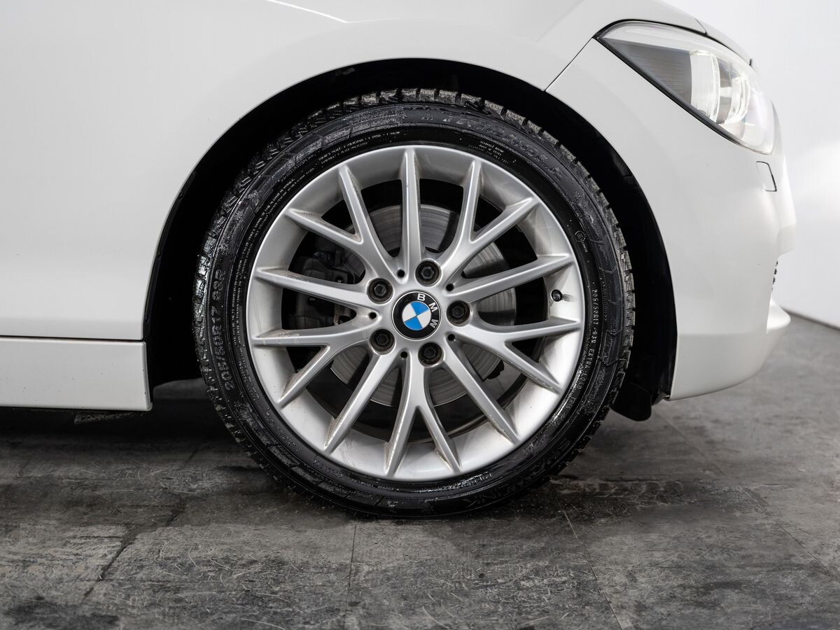 BMW 1 серии 2013 - фото автомобиля