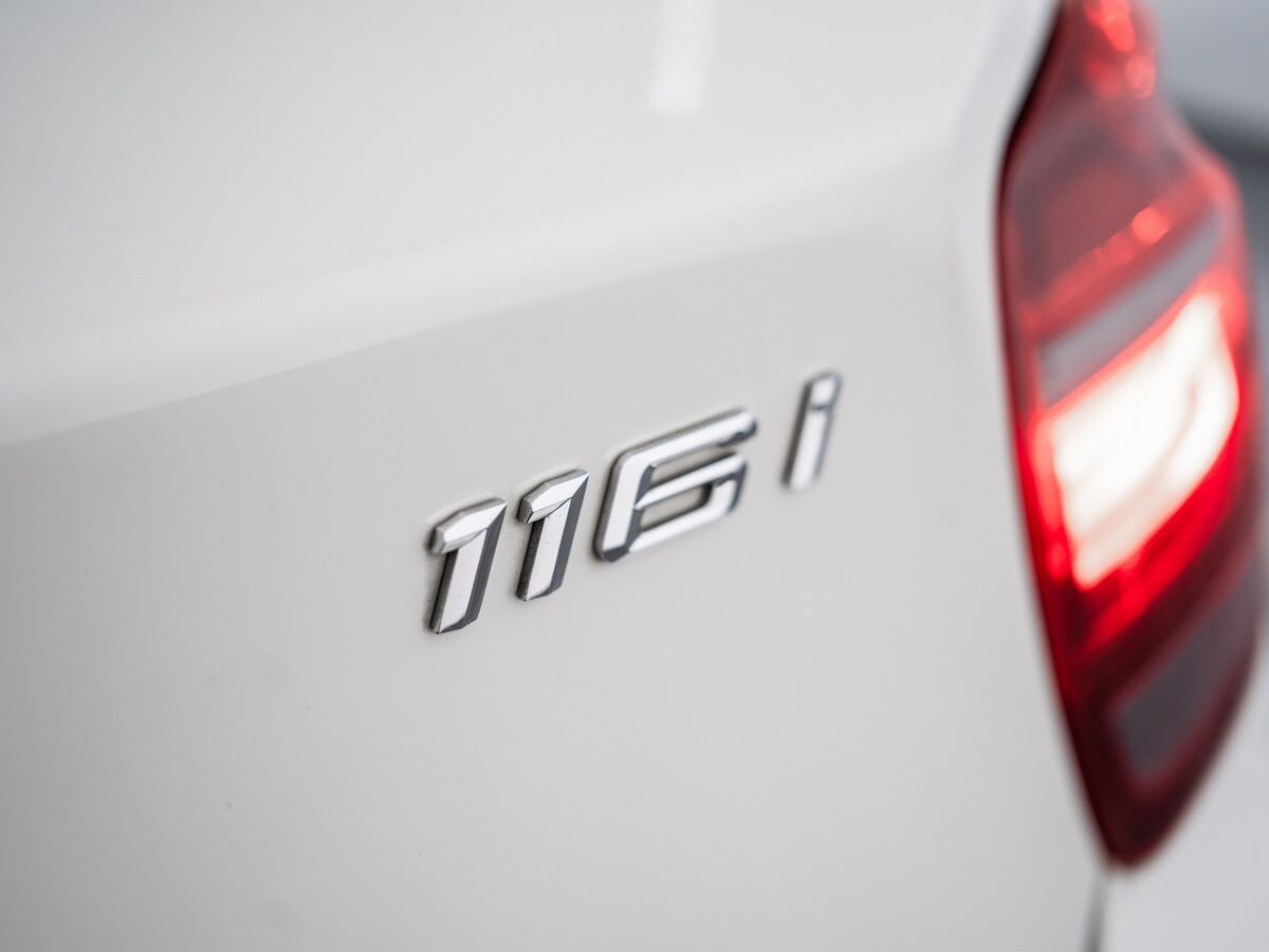 BMW 1 серии 2013 - фото автомобиля