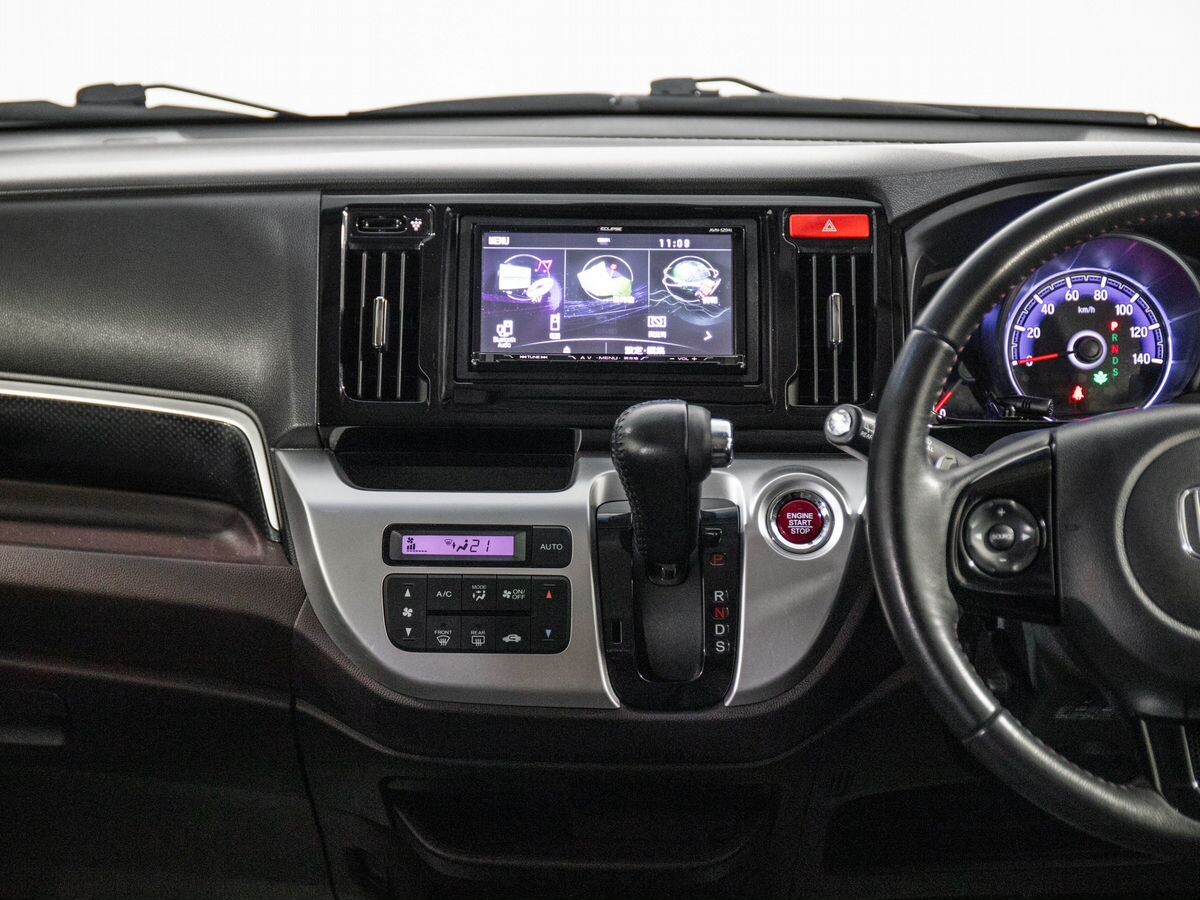 Honda N-WGN 2015 - фото автомобиля