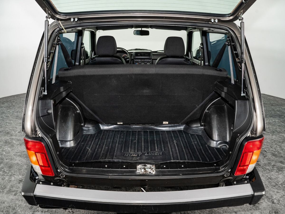 Lada (ВАЗ) 2121 (4x4) 2021 - фото автомобиля