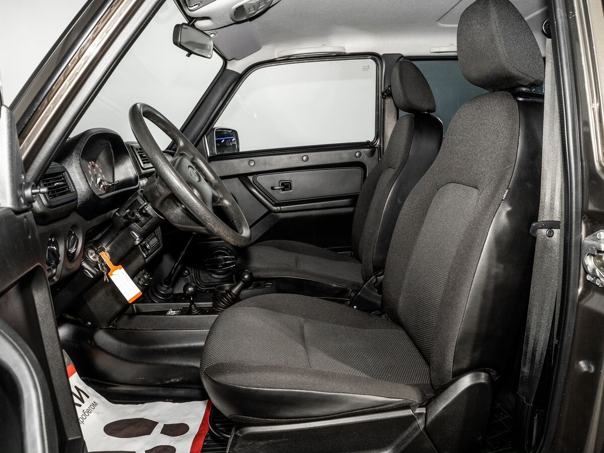 Lada (ВАЗ) 2121 (4x4) 2021 - фото автомобиля