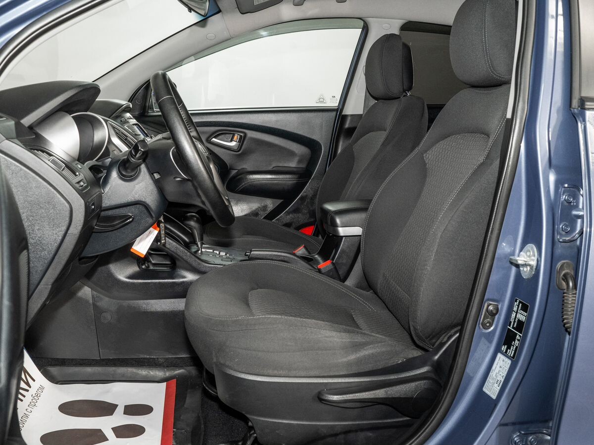 Hyundai ix35 2012 - фото автомобиля