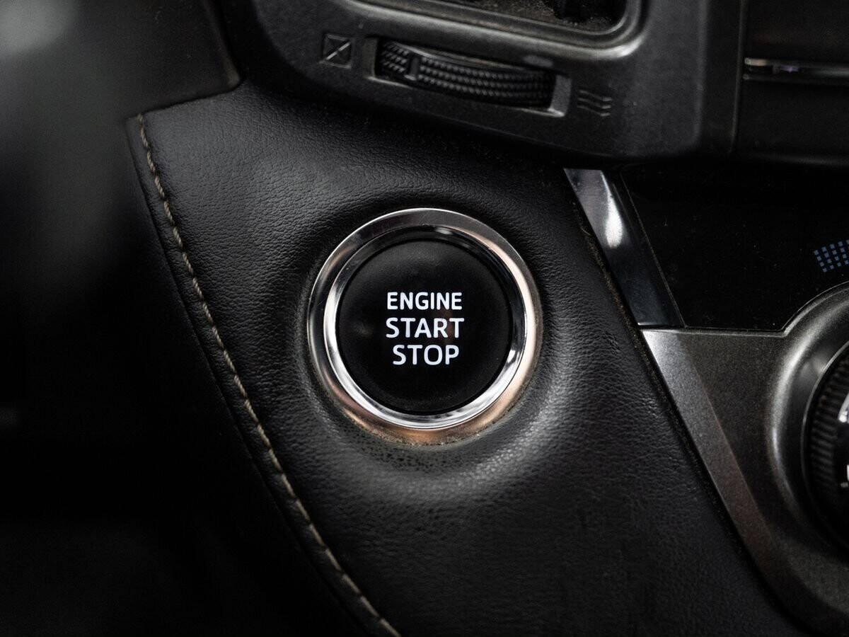 Toyota RAV4 2013 - фото автомобиля