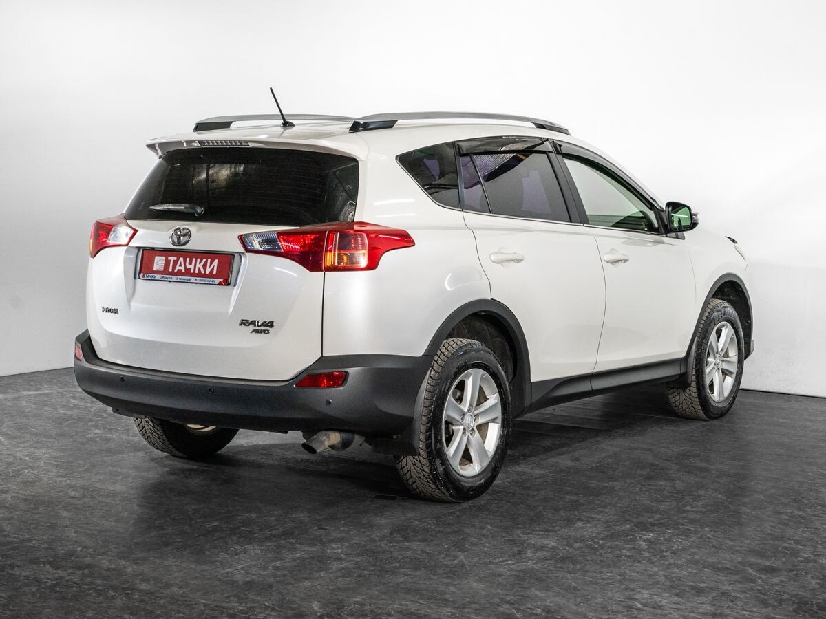Toyota RAV4 2013 - фото автомобиля