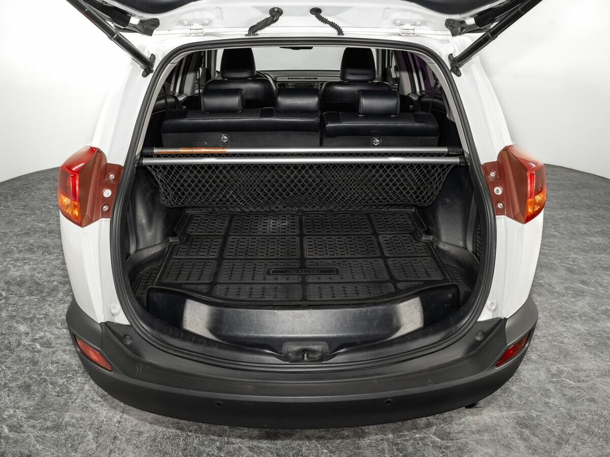 Toyota RAV4 2013 - фото автомобиля