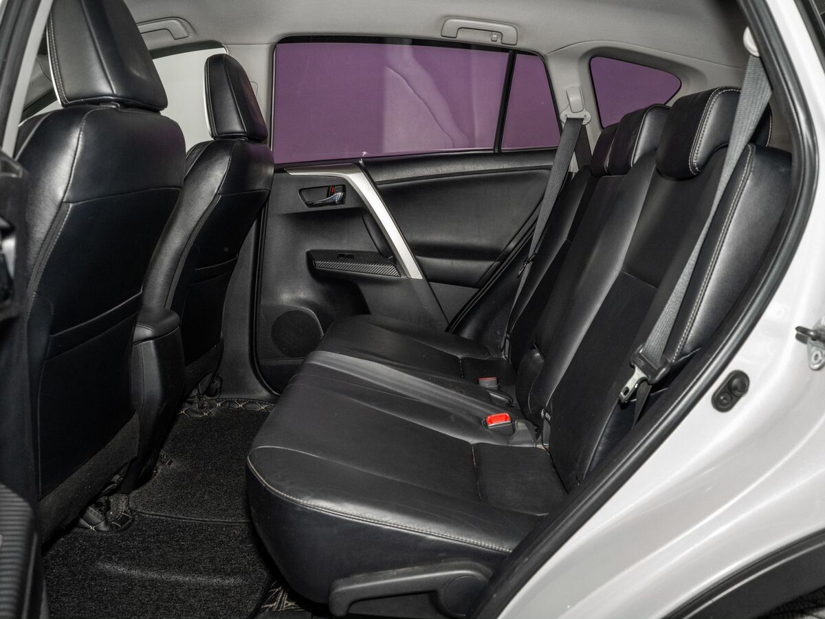 Toyota RAV4 2013 - фото автомобиля