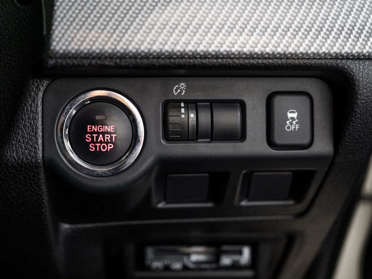 Subaru Levorg 2014 - фото автомобиля