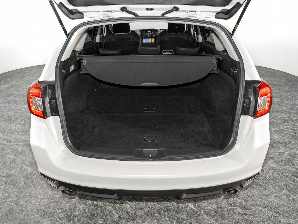 Subaru Levorg 2014 - фото автомобиля