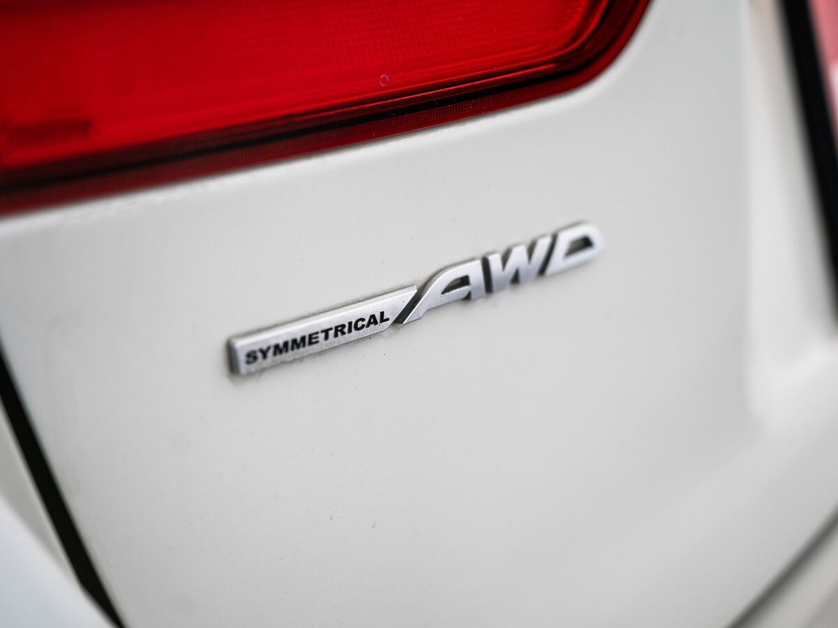 Subaru Levorg 2014 - фото автомобиля