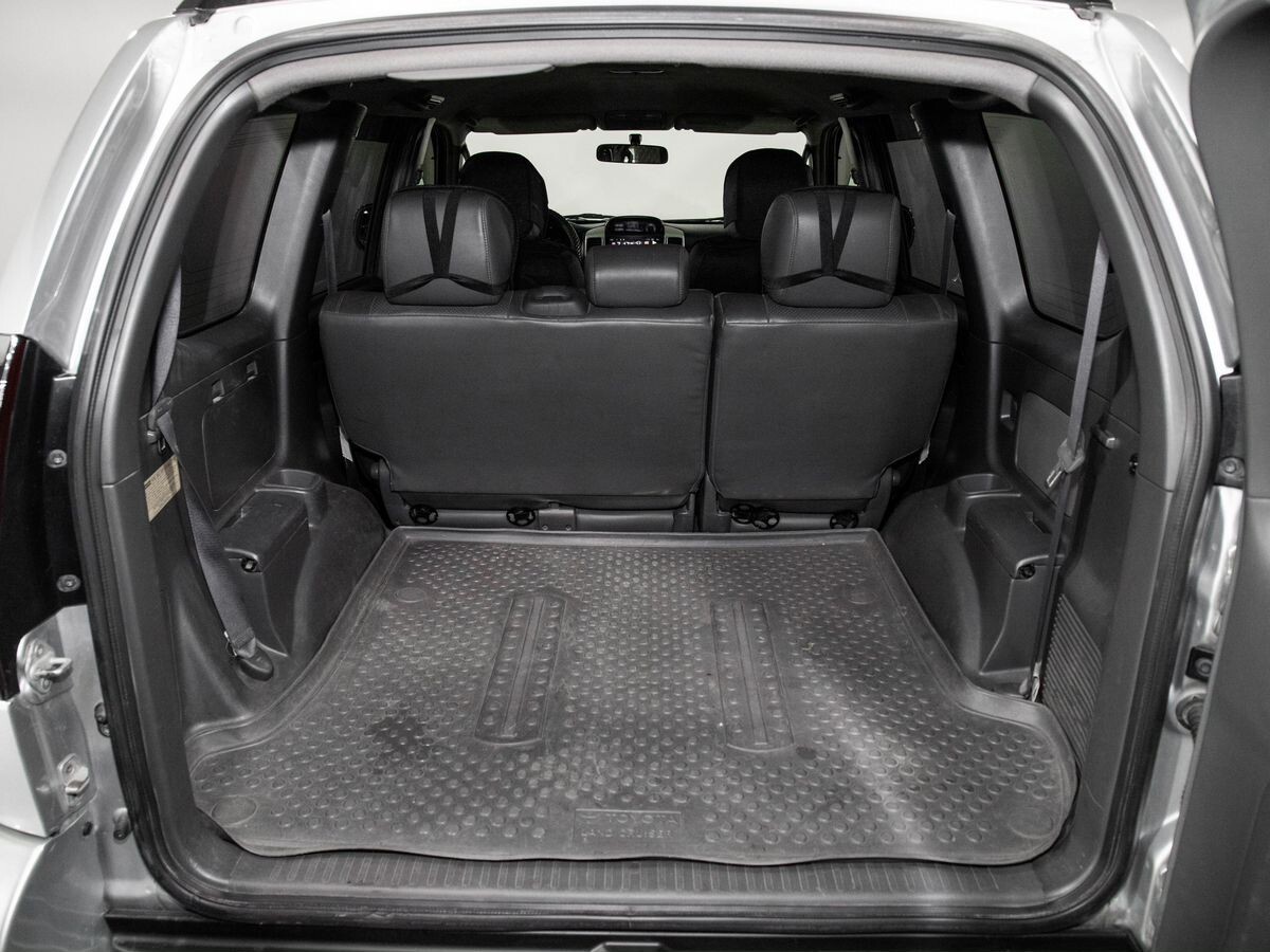 Toyota Land Cruiser Prado 2008 - фото автомобиля