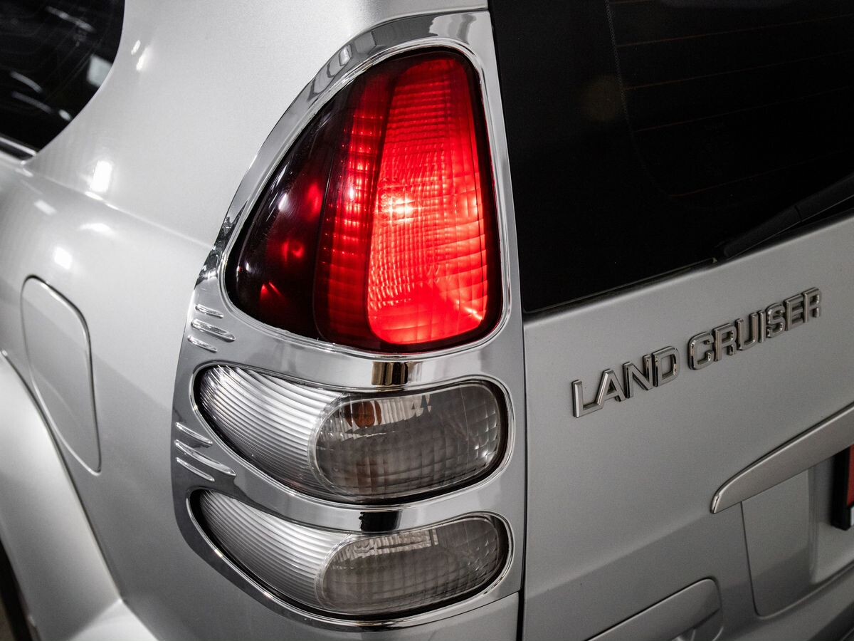 Toyota Land Cruiser Prado 2008 - фото автомобиля