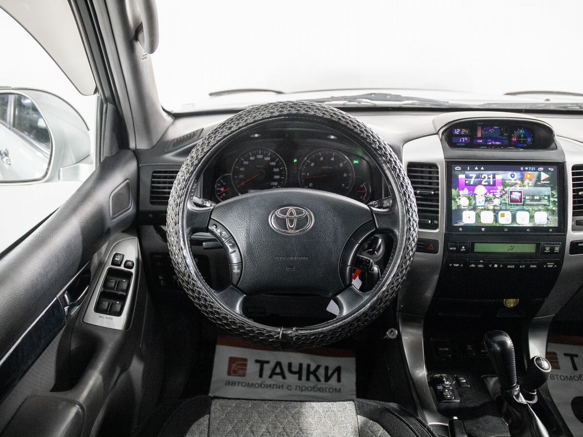 Toyota Land Cruiser Prado 2008 - фото автомобиля