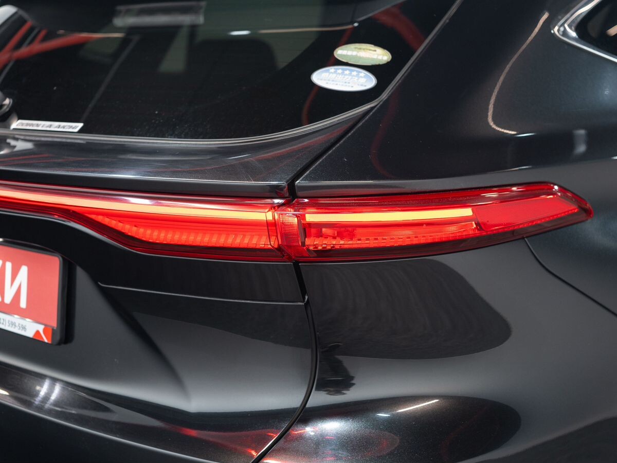 Toyota Harrier 2020 - фото автомобиля