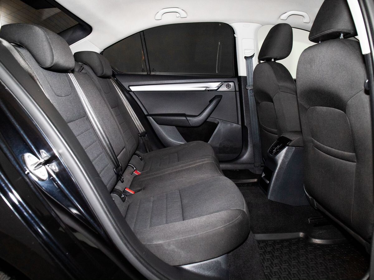 Skoda Octavia 2016 - фото автомобиля