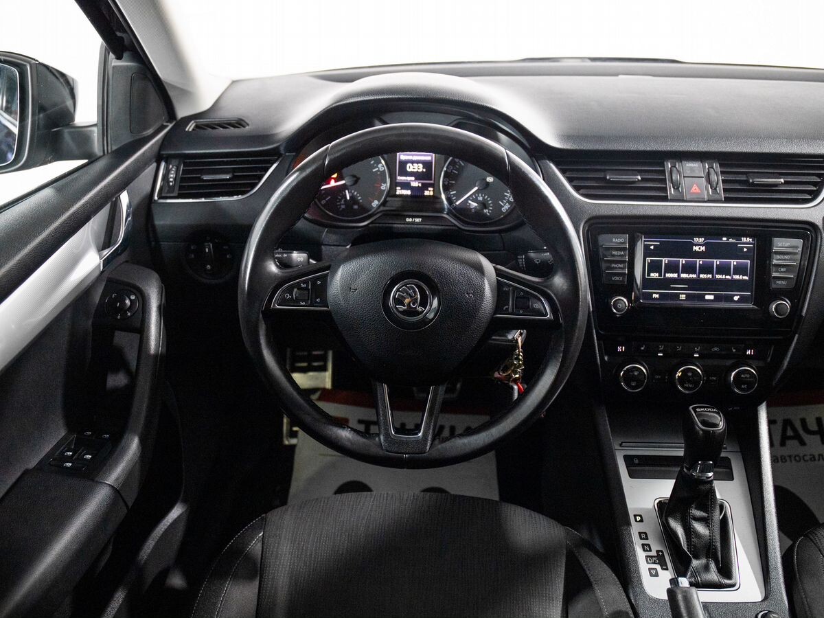 Skoda Octavia 2016 - фото автомобиля