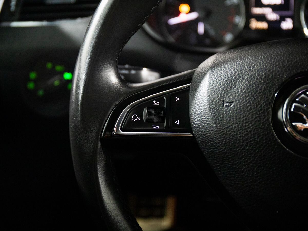 Skoda Octavia 2016 - фото автомобиля