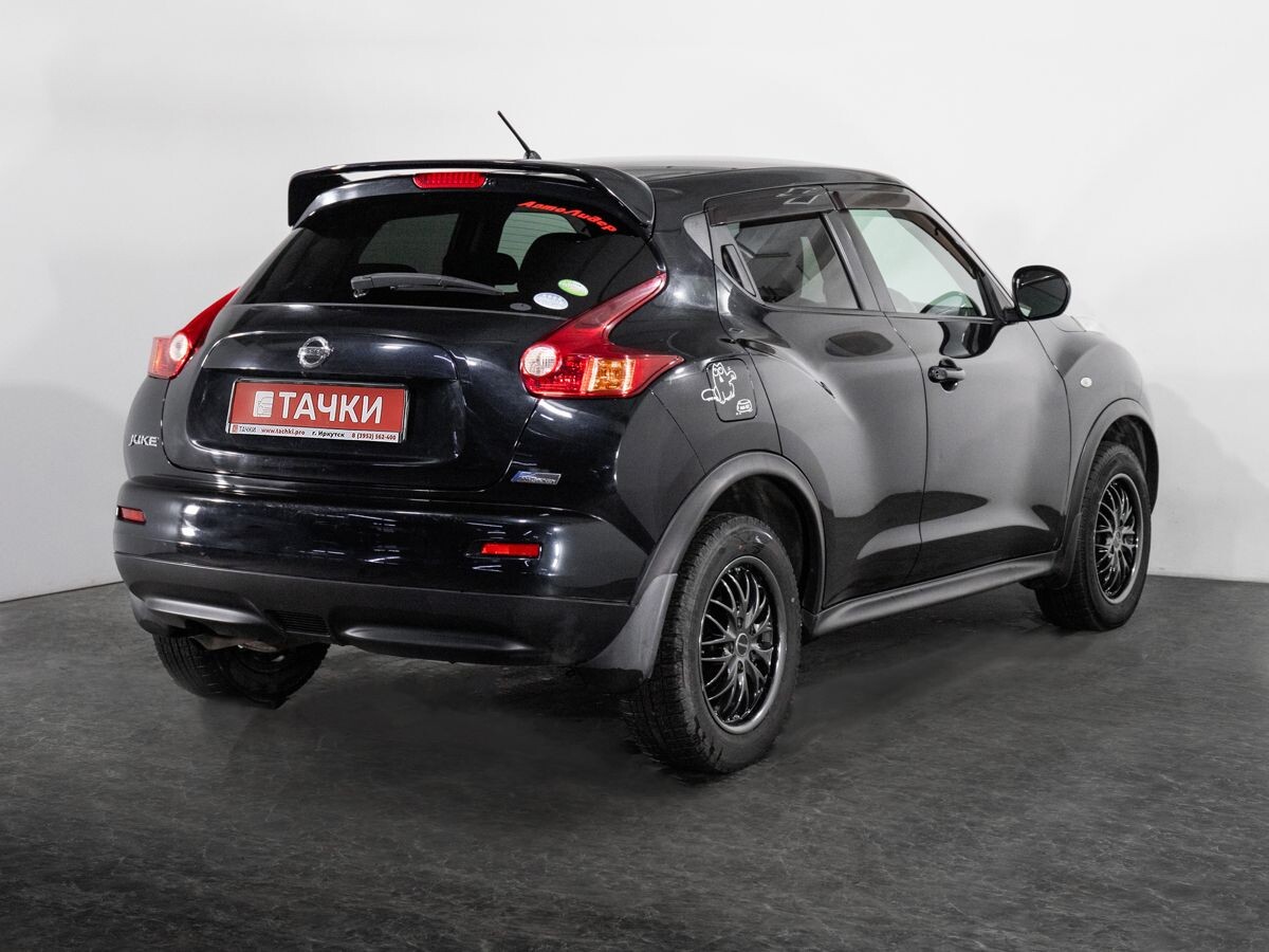 Nissan Juke 2010 - фото автомобиля