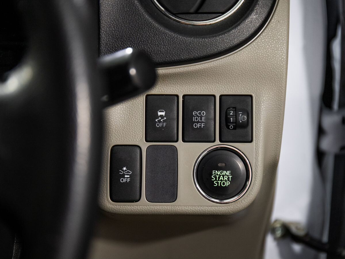 Daihatsu Mira e:S 2015 - фото автомобиля