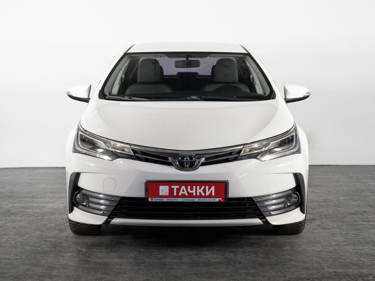 Toyota Corolla 2016 - фото автомобиля