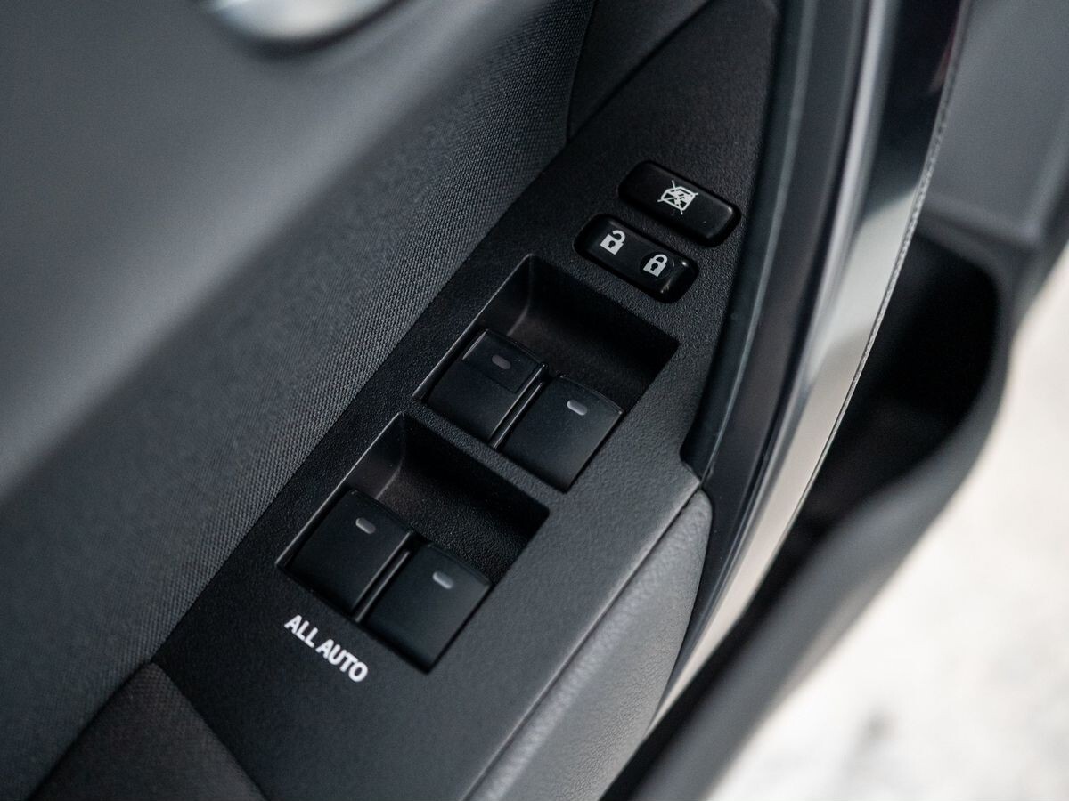 Toyota Corolla 2016 - фото автомобиля