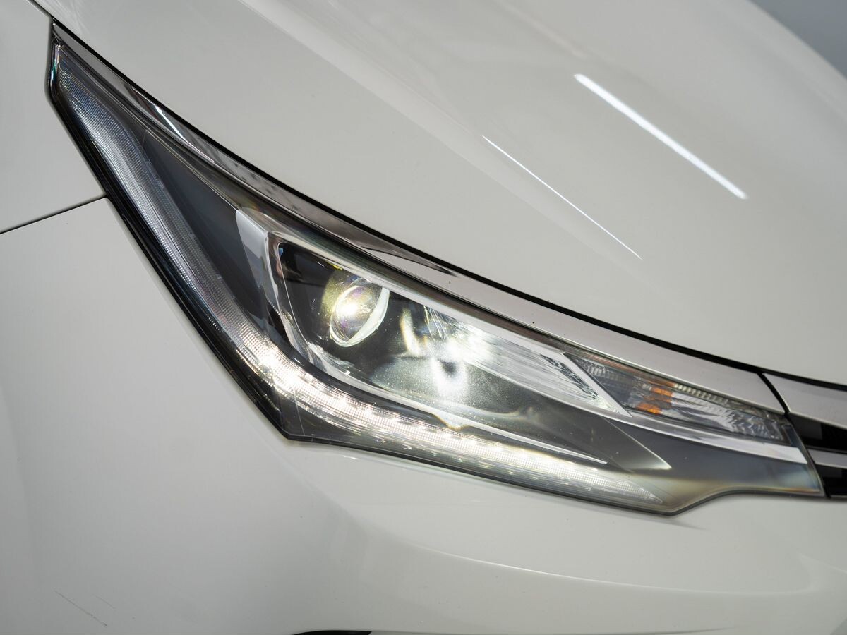 Toyota Corolla 2016 - фото автомобиля